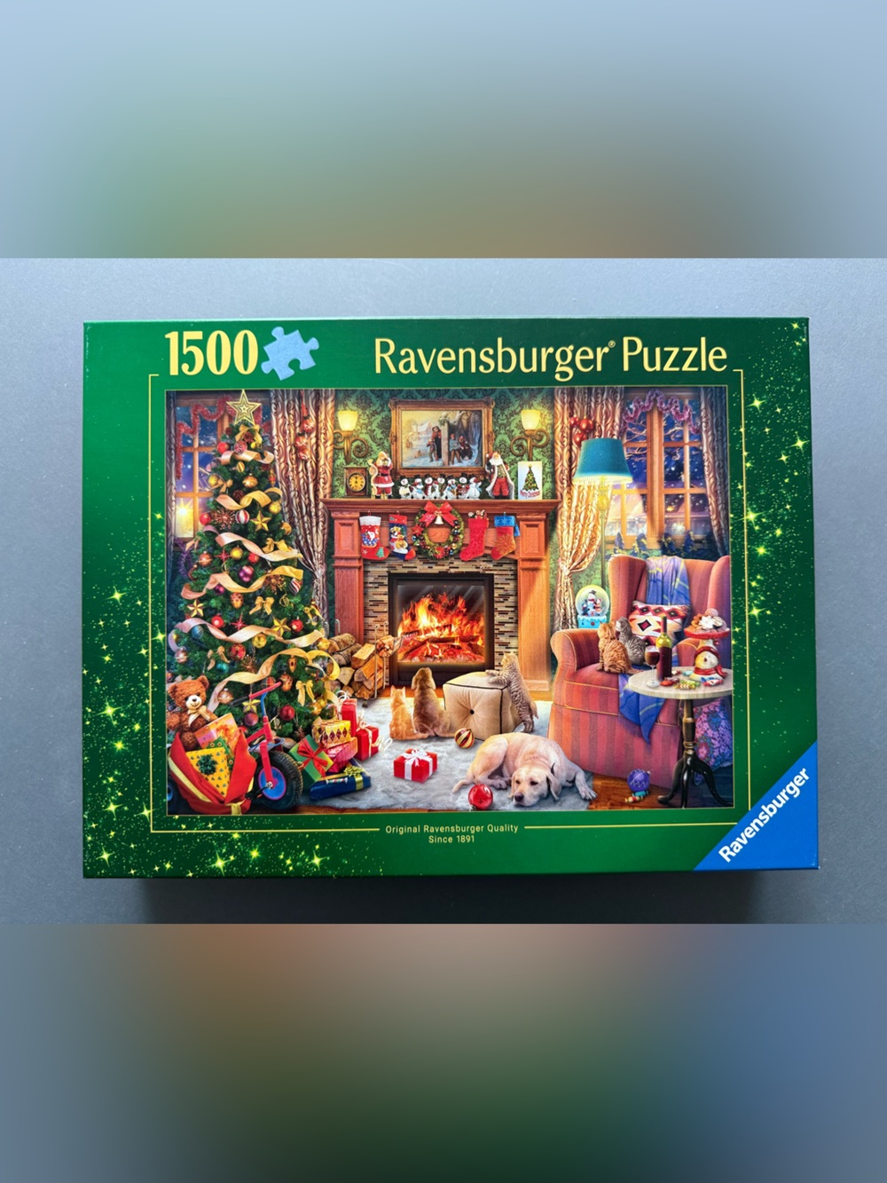 Ravensburger ‘Holiday Fireplace’ - 1500 Piece Puzzle
